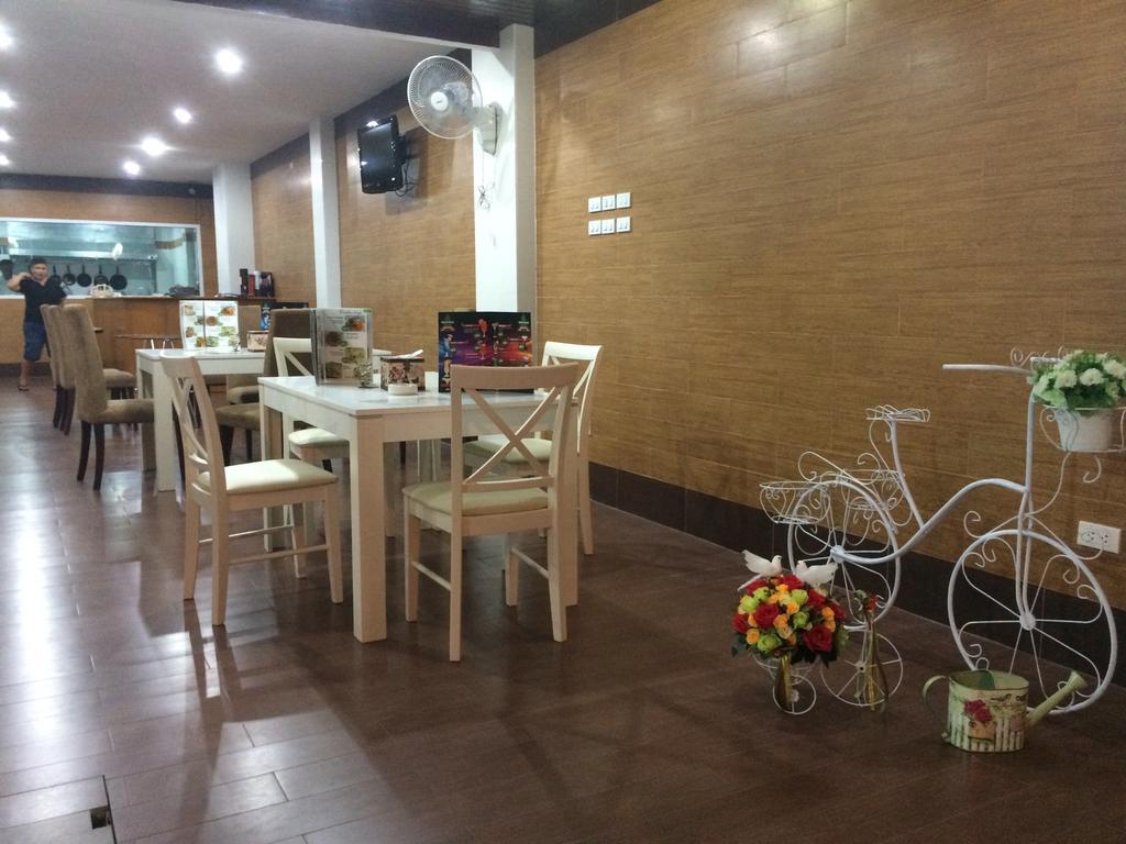 Dacha Beach Pattaya Exterior foto